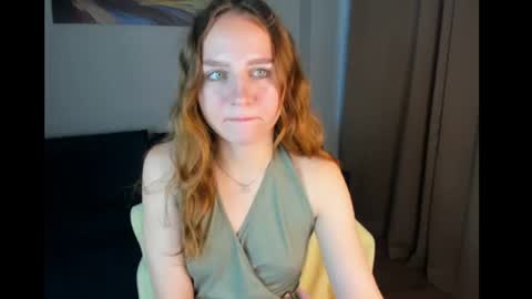 Snapshot of vicki_milles chatting on 07/29/26, 12:53 vicki_milles online show from 07/29/26, 12:53