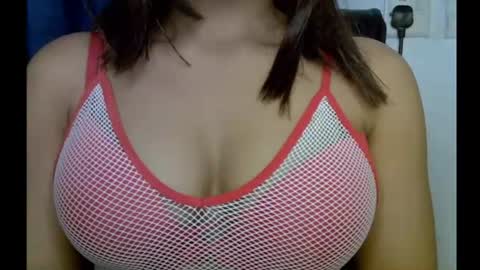 Snapshot of vicky2good chatting on 07/16/26, 12:11 Assy online show from 07/16/26, 12:11