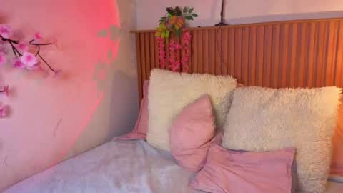 Snapshot of vicky_bass chatting on 09/30/25, 08:36 VICTORIA online show from 09/30/25, 08:36