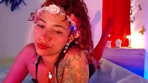 Snapshot of vicky_crazy chatting on 12/29/24, 03:57 Vicky online show from 12/29/24, 03:57