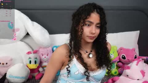 vicky_curly online show from 12/20/25, 12:29