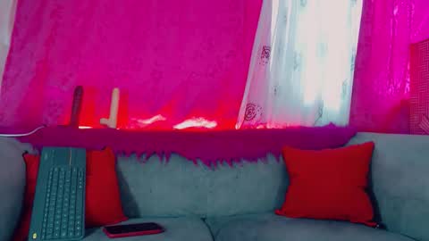 vicky_gill_ online show from 11/27/25, 05:04