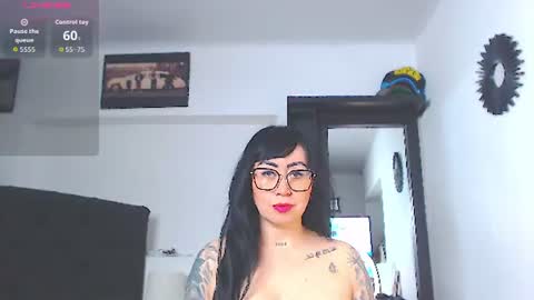 Vicky  online show from 06/16/26, 11:13