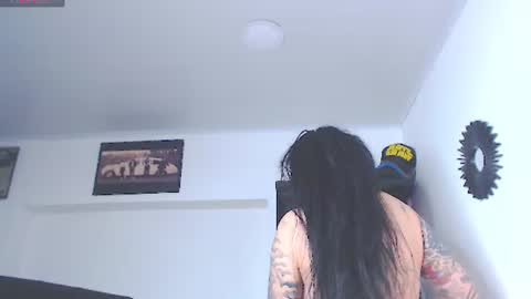 Vicky  online show from 07/01/26, 11:12