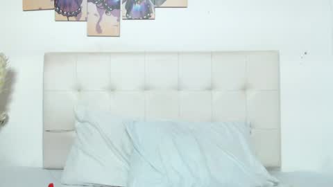 vicky_lane online show from 05/15/26, 11:17