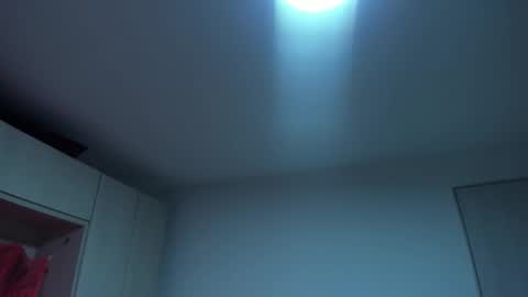 V I C K Y online show from 10/20/25, 12:05