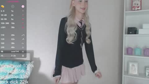 vickyfuckingdoll online show from 03/08/26, 02:59