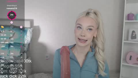 vickyfuckingdoll online show from 03/12/26, 12:06