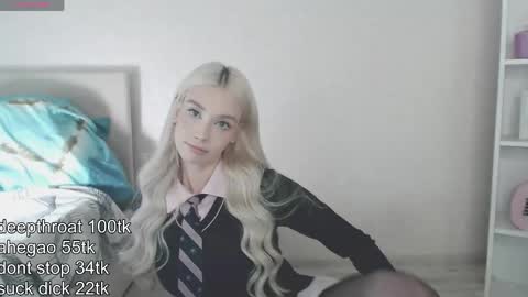 vickyfuckingdoll online show from 06/09/26, 12:22