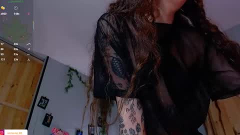 Victoria   online show from 09/22/25, 05:59