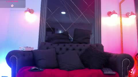 Vicky online show from 06/27/26, 07:41