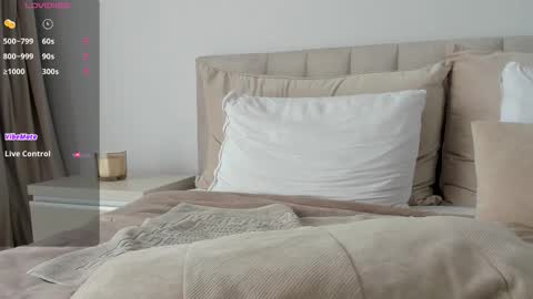 Snapshot of vickystonee chatting on 10/11/25, 08:13 Victoria online show from 10/11/25, 08:13