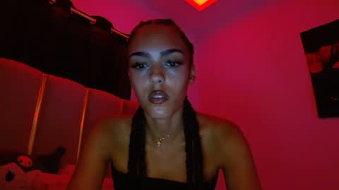 Snapshot of vickyyyx chatting on 07/15/26, 02:28 Goddess Victory online show from 07/15/26, 02:28