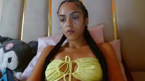 Snapshot of vickyyyx chatting on 07/21/26, 10:56 Goddess Victory online show from 07/21/26, 10:56