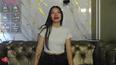 Victoria  online show from 10/18/25, 04:15