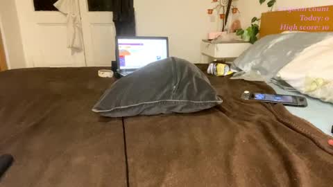 Victoria97 online show from 12/04/24, 04:05