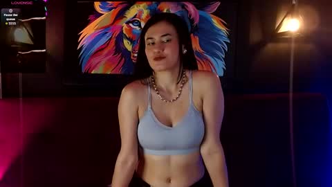 victoria_1126 online show from 06/06/26, 07:40
