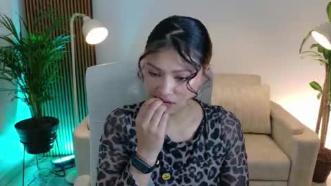 victoria online show from 01/06/26, 01:15