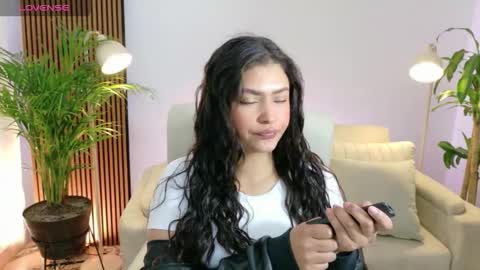 victoria online show from 02/23/26, 01:08