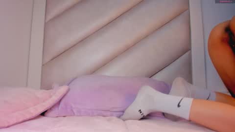 Victoria online show from 01/06/26, 01:37