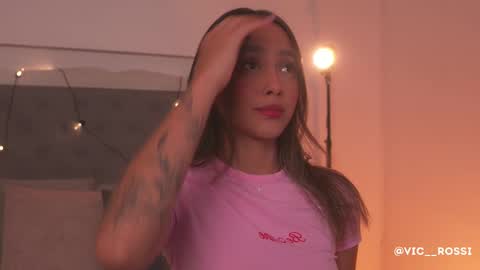 Snapshot of victoria__rossi chatting on 10/04/25, 12:25 online show from 10/04/25, 12:25