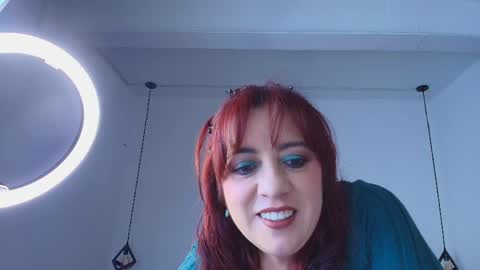 V I C T O R I A   online show from 04/27/26, 12:03