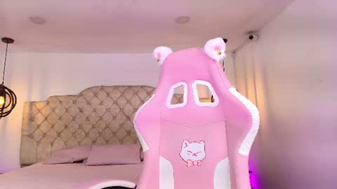  Victoria for you  online show from 06/12/26, 03:27