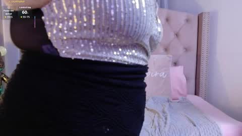 victoria_cherry_ online show from 11/12/25, 11:32