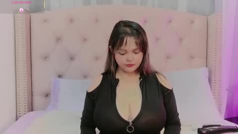 victoria_cherry_ online show from 03/18/26, 11:13