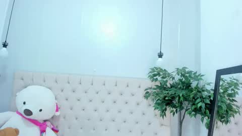 Victoria online show from 02/02/26, 07:12