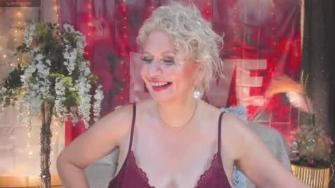 diorvictoria9 online show from 05/25/26, 04:46