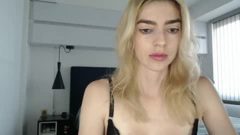 Victorias Room  online show from 02/05/26, 08:46
