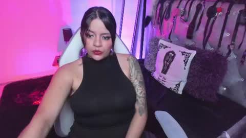 Snapshot of victoria_floyd1 chatting on 06/16/26, 08:33 victoria_floyd1 online show from 06/16/26, 08:33