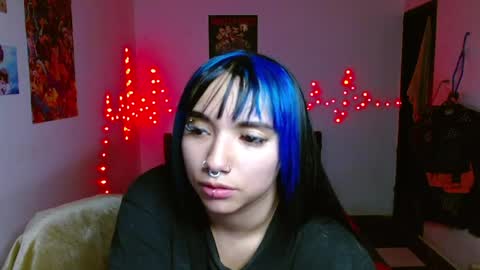 victoria online show from 04/18/26, 05:11