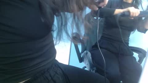 Victoria online show from 02/16/26, 01:07