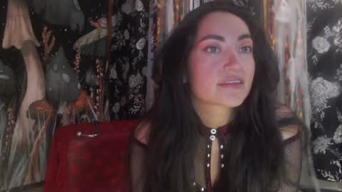 Victoria online show from 04/07/26, 07:47