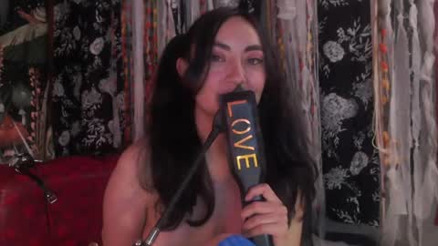 Victoria online show from 04/14/26, 10:16