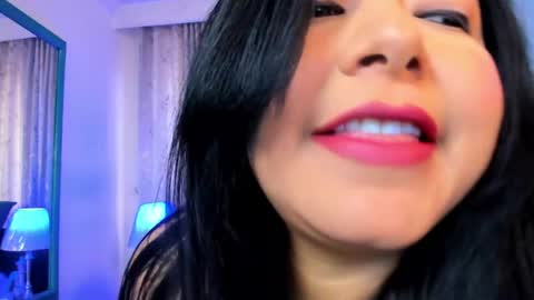 Victoria online show from 06/08/26, 01:11