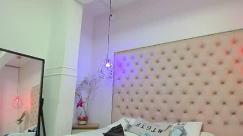 victoria_kitt online show from 07/14/26, 07:08