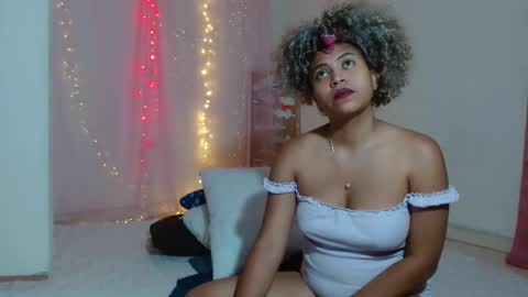 VICKY online show from 12/28/24, 01:08