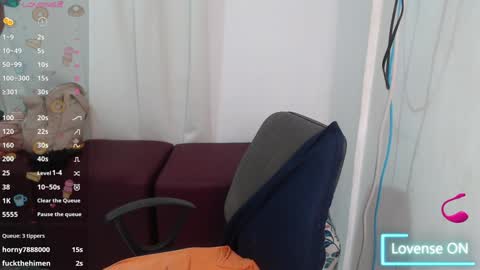 victoria online show from 01/11/25, 08:43