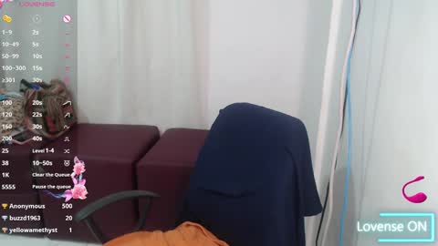 victoria online show from 02/11/25, 10:48