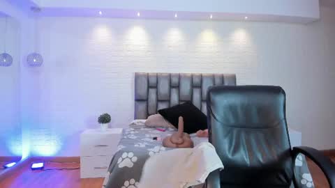 Victoria   Everyday From 1400 to 2130 Col Time online show from 06/30/26, 03:13