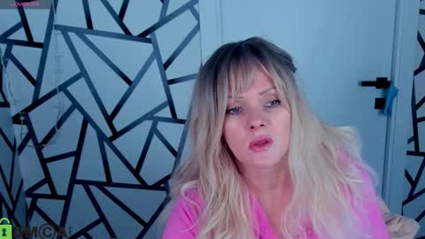 Victoria My schedule for the week 2 GMT 3am-9am TuWeThFrSa online show from 03/20/26, 01:21