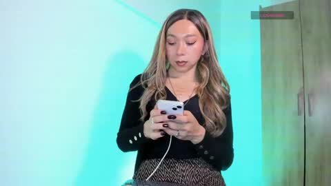 D A N I online show from 06/06/26, 09:08