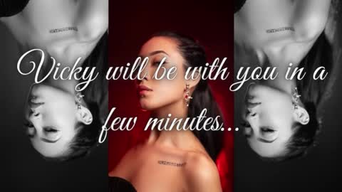 Snapshot of victoria_ricci_a chatting on 11/21/25, 10:19 Victoria online show from 11/21/25, 10:19