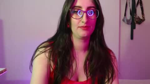 Victoria online show from 09/16/25, 08:32