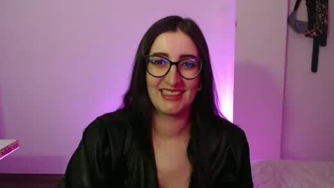 Victoria online show from 11/06/25, 09:05