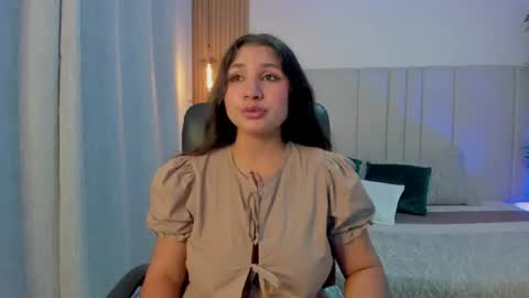 VICTORIA  online show from 06/12/26, 01:54