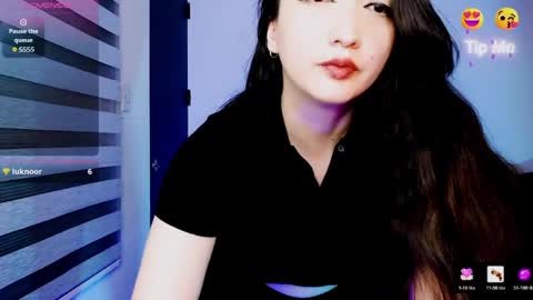 Victoria online show from 04/22/26, 09:27